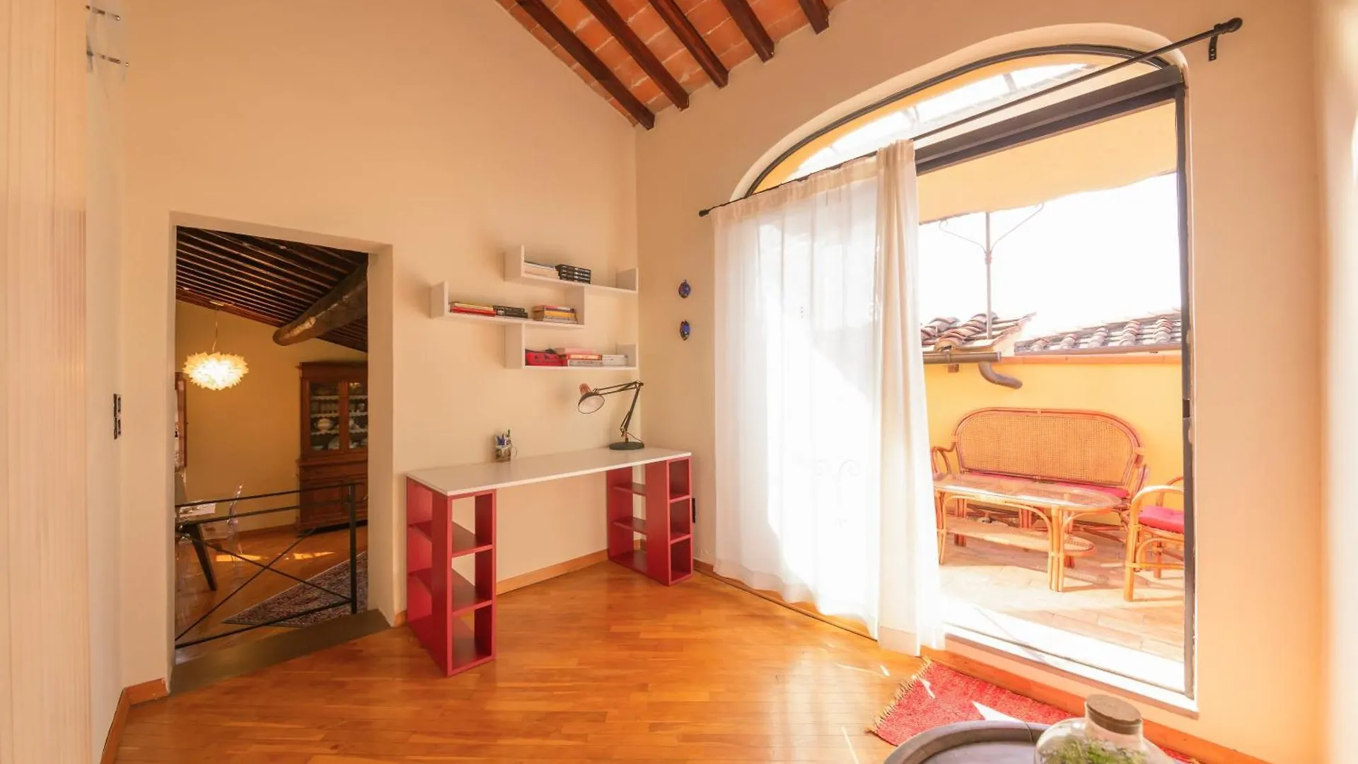 דירות פיסטויה Loft Elegance