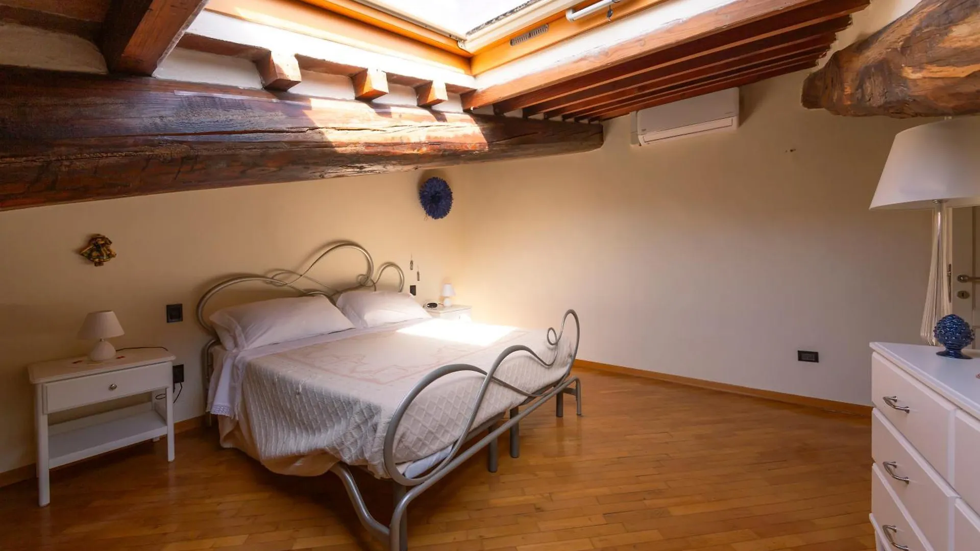 דירות פיסטויה Loft Elegance איטליה